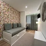 Alta Apartment *